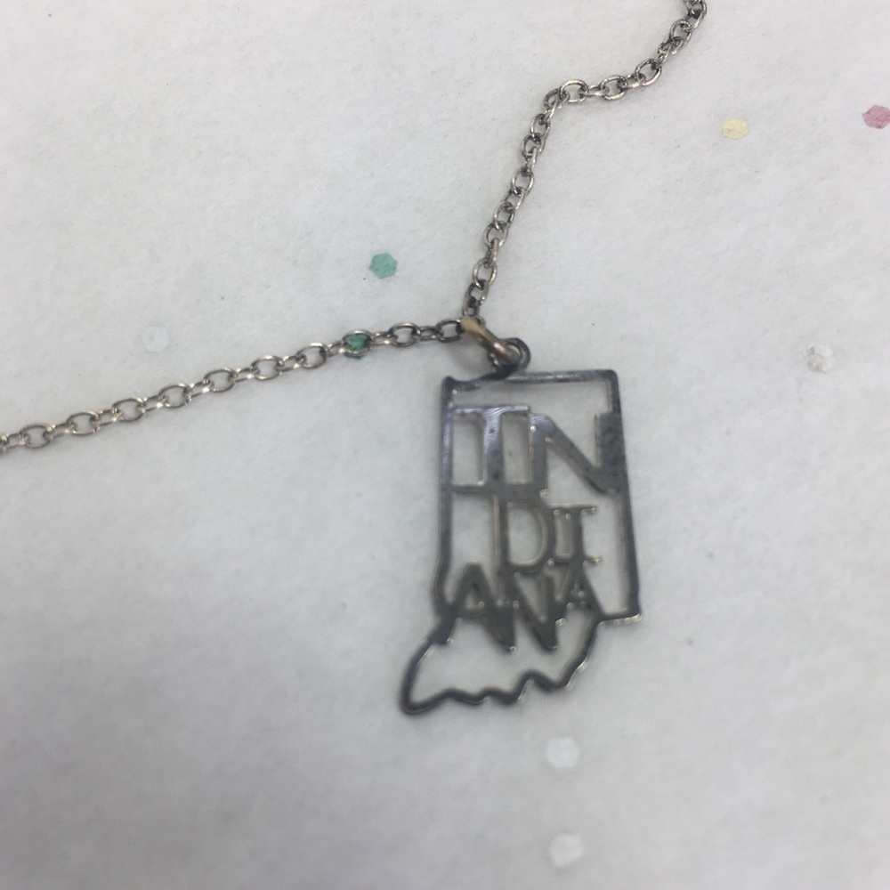 Kris Nations Indiana state necklace 18” silver tone - Picture 5 of 5